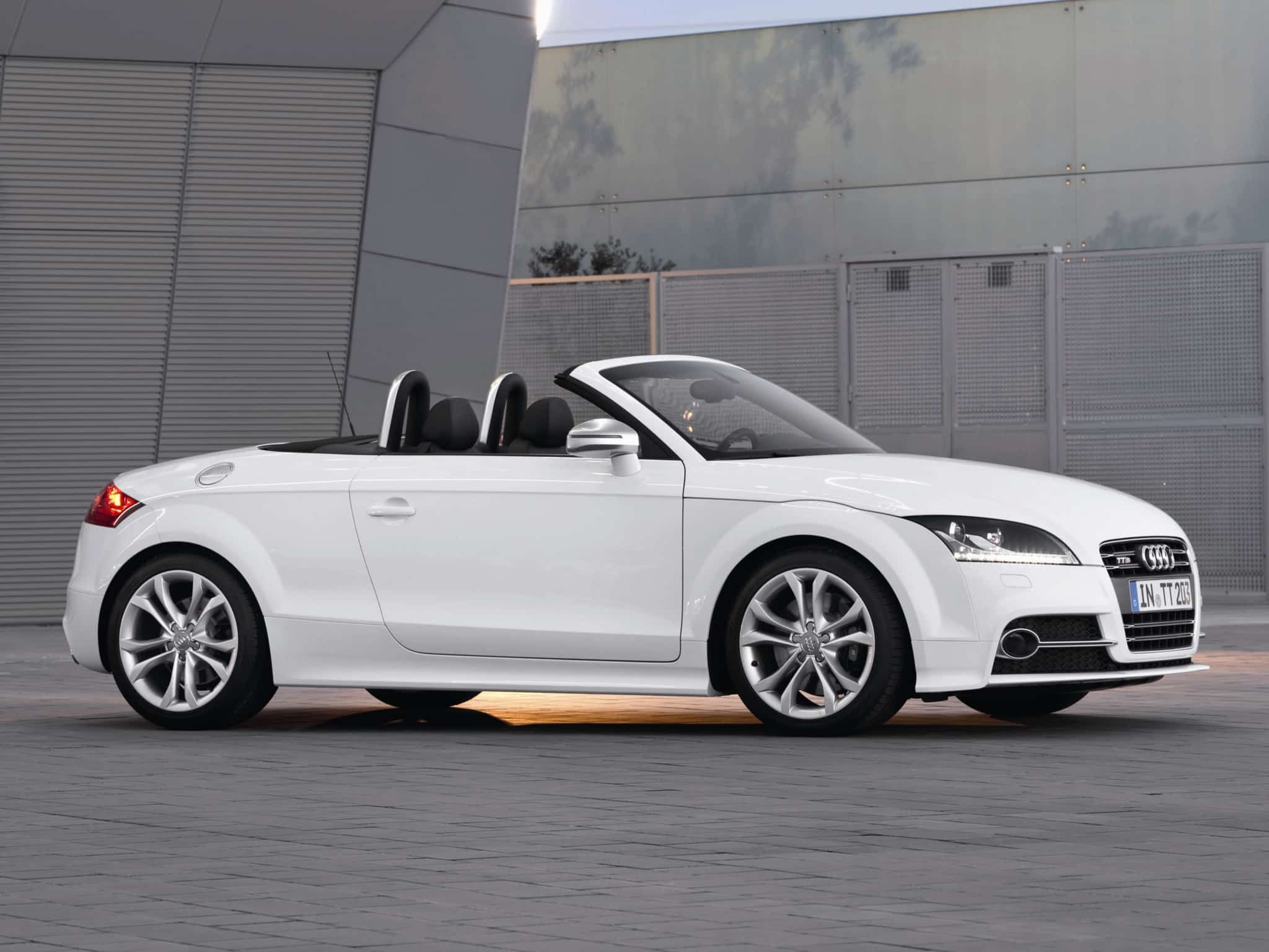 Remplacement capote AUDI TT roadster 8J - SELLERIE MINOT