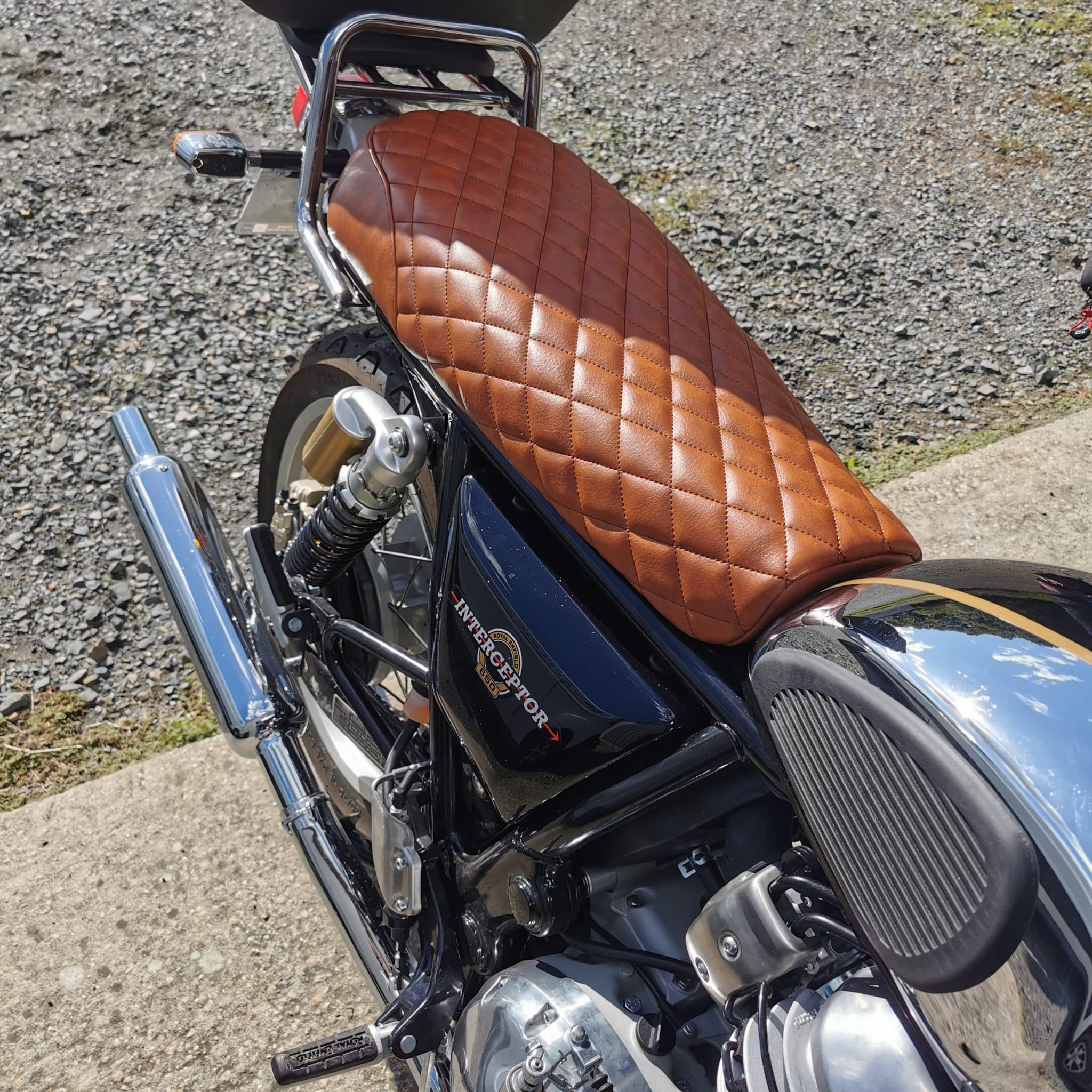 Personnalisation selle Royal Enfield