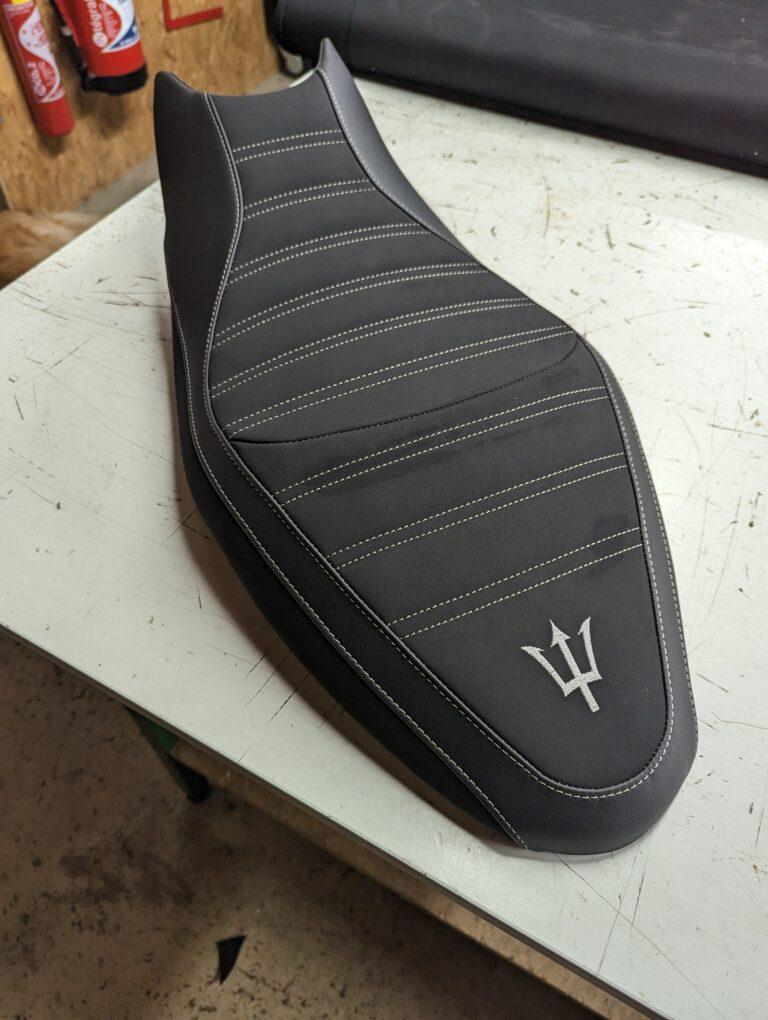 triumph trident cena