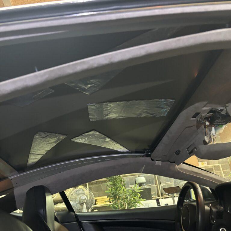 Réfection ciel de toit ASTON MARTIN DB9